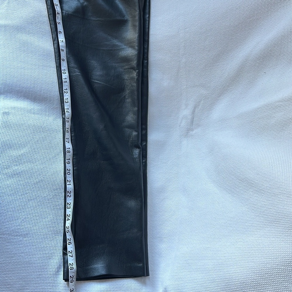 Aritzia Wilfred Sz 4 The Melina Pants Black Vegan Leather High Rise Straight Leg - Picture 11 of 12